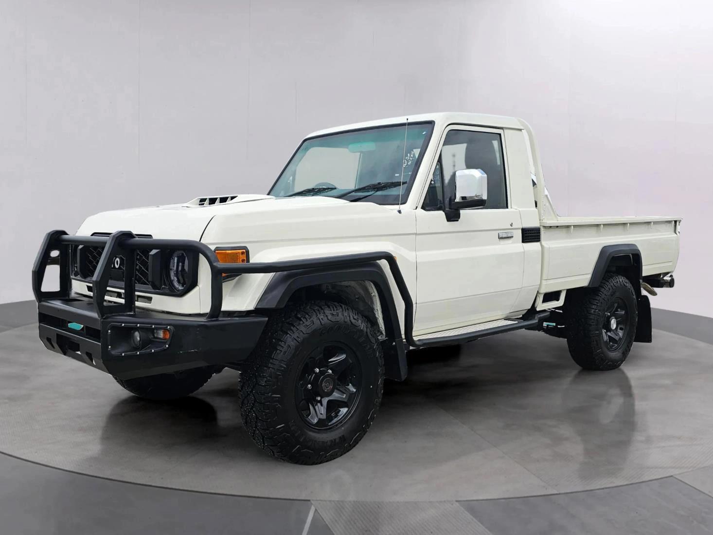 TOYOTA LAND CRUISER PICKUP RIGHT HAND DRIVE RHD DIESEL 