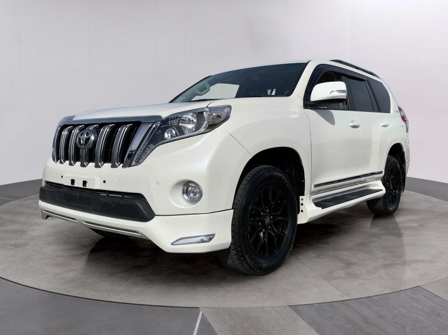 Used Toyota Prado 2014 1kd D4d Diesel Kdj120 Kdj Right Hand Drive Full Option Clean Car For sale in Dubai - Tanzania Uganda Kenya Zambia Mozambique Durban Cyprus