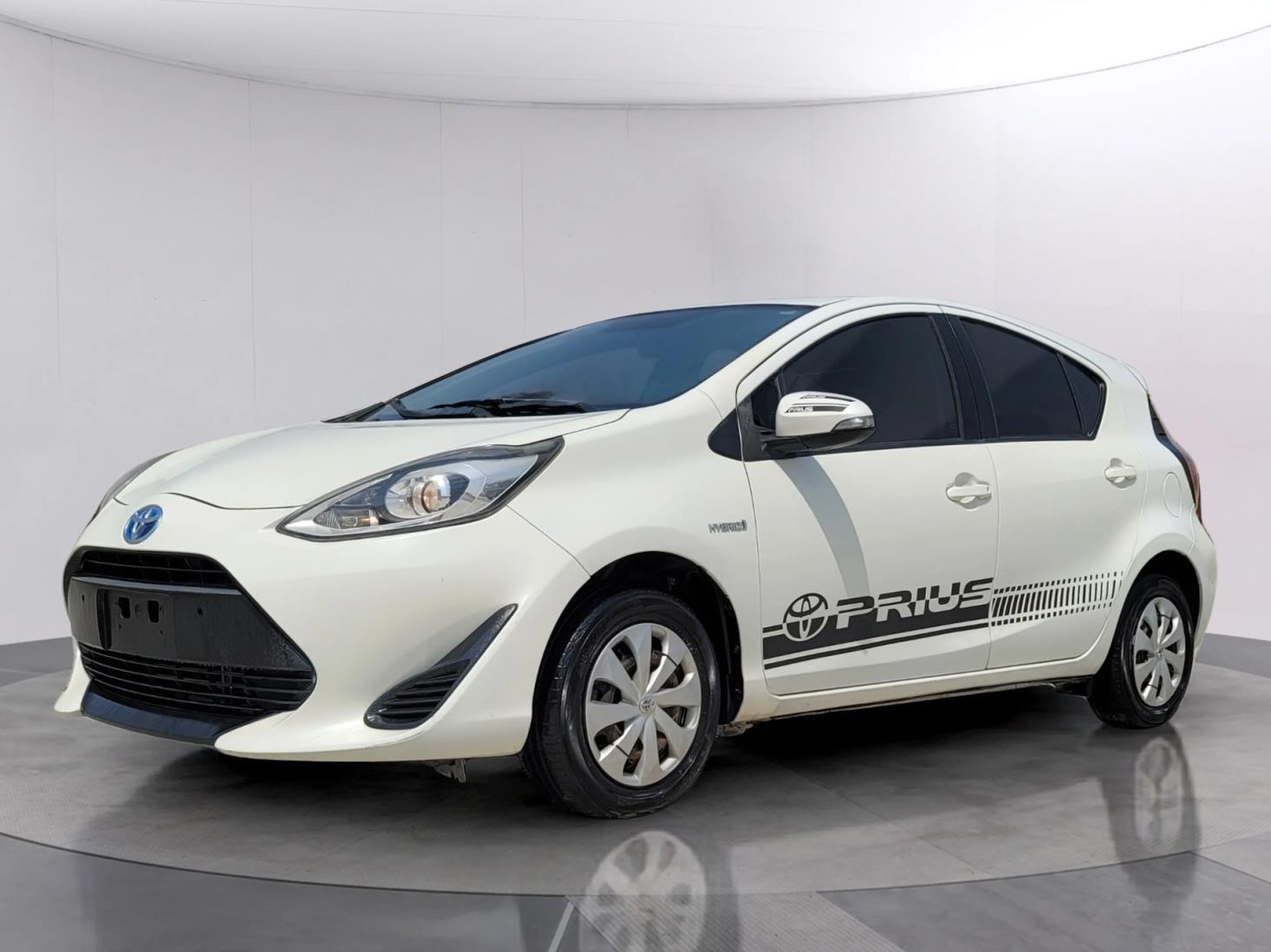 USED TOYOTA HYBRID PRIUS 2016
