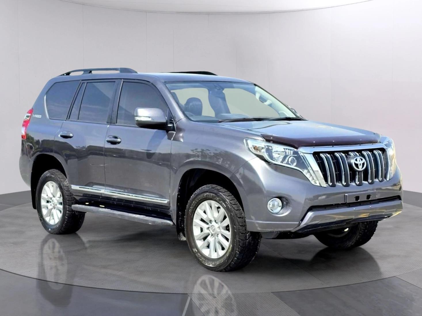 TOYOTA LANDCRUISER PRADO 2017