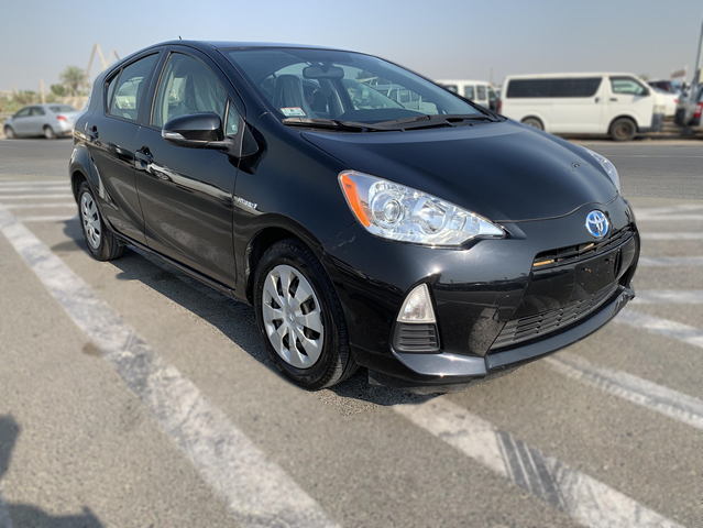 TOYOTA PRIUS 2014 | Haji Zaman Safi Motors Dubai